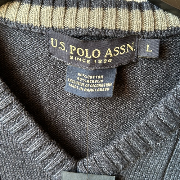 US polo ASSN men’s new sweater vest new with tags NWT - Picture 3 of 5